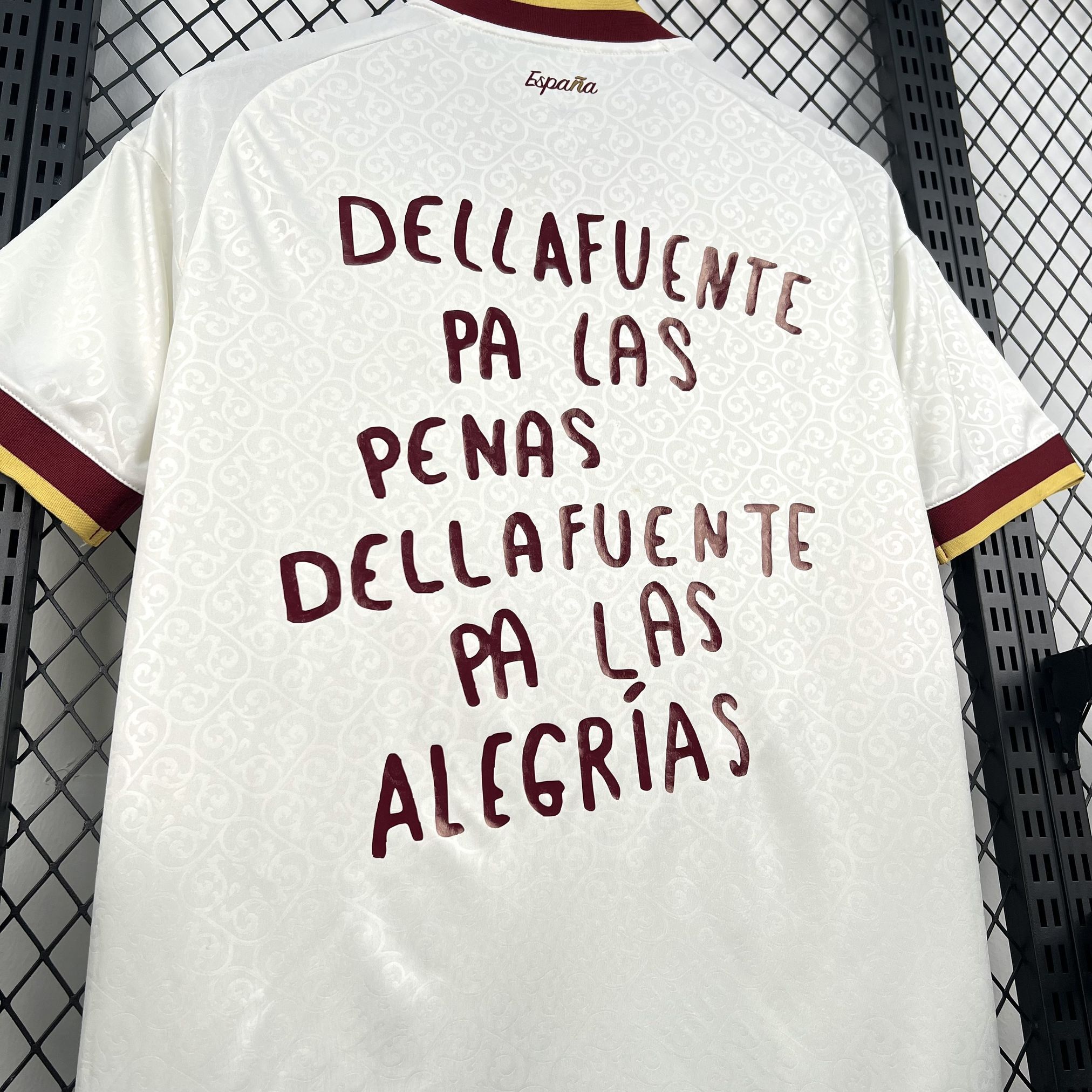 World Cup 2026 Spain x Dellafuente Mens Away Kit Football T-Shirt AAAAJersey Supply Yupoo 8 6