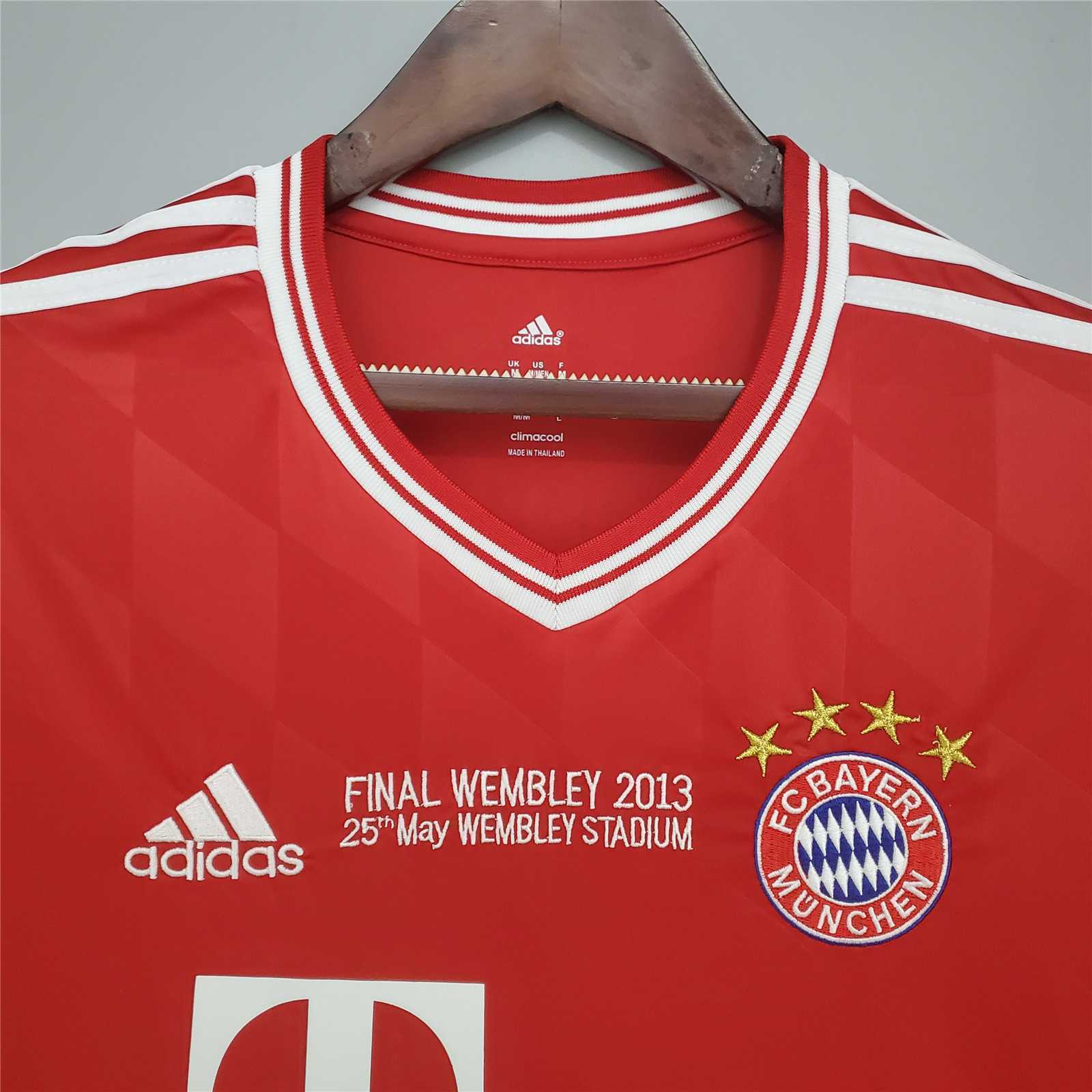 13-14 Bayern Munich Champions League home 1