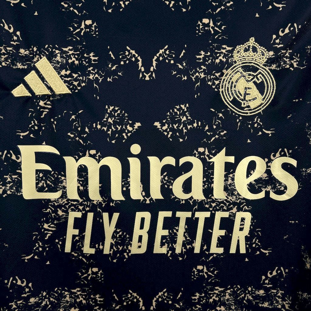 24-25 Real Madrid Black Special Edition Shirt AAAAJersey Supplier Yupoo 1