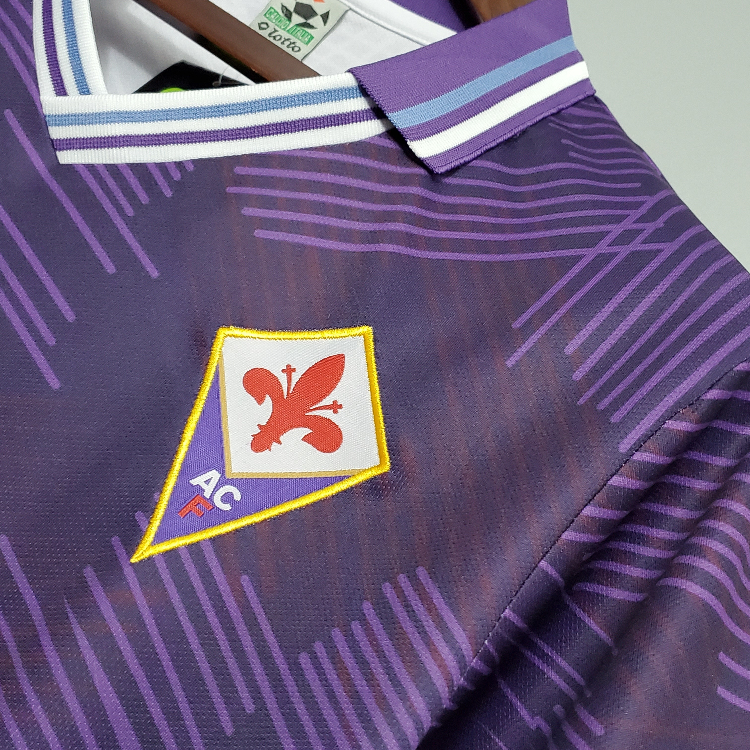 92-93 Fiorentina home 6