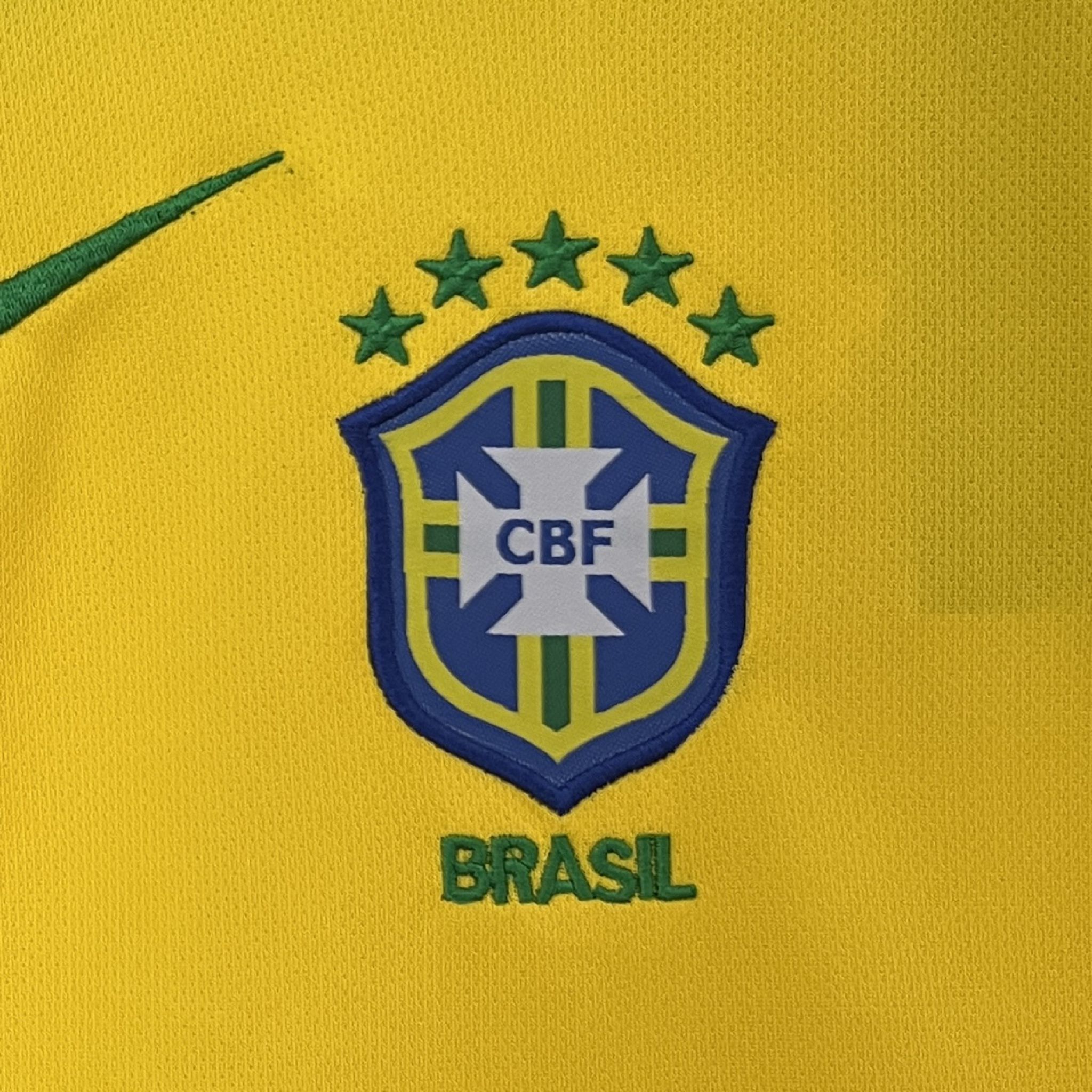 2004 Brazil Home Retro Kid Kits Youth Apparels AAAAJersey Wholesale Yupoo 1