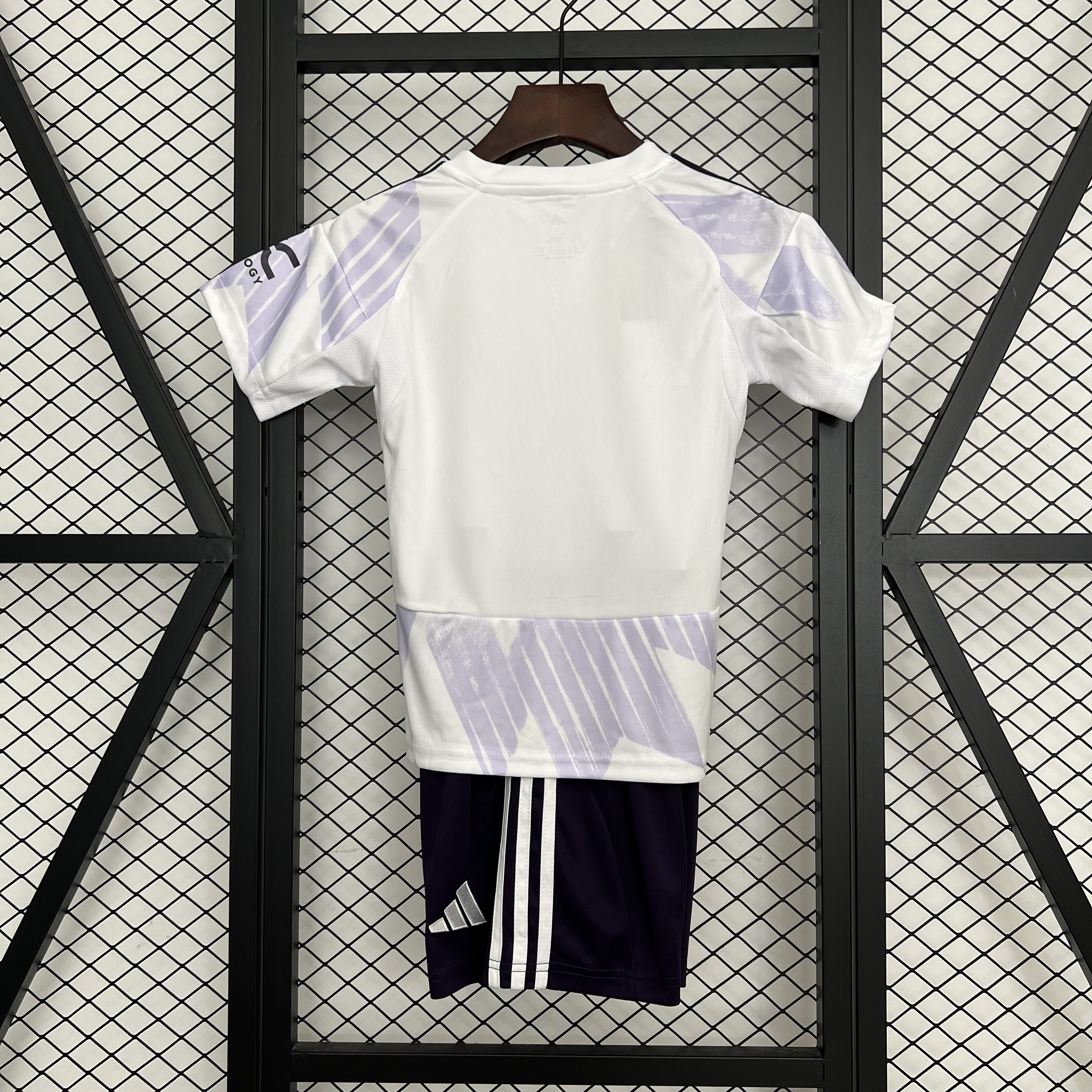 25-26 Manchester United Away Kid Kits Youth Apparels AAAAJersey Supply Yupoo 6