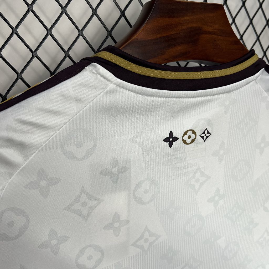 24-25 Real Madrid X LV White Special Edition Shirt AAAAJersey Supplier Yupoo 6