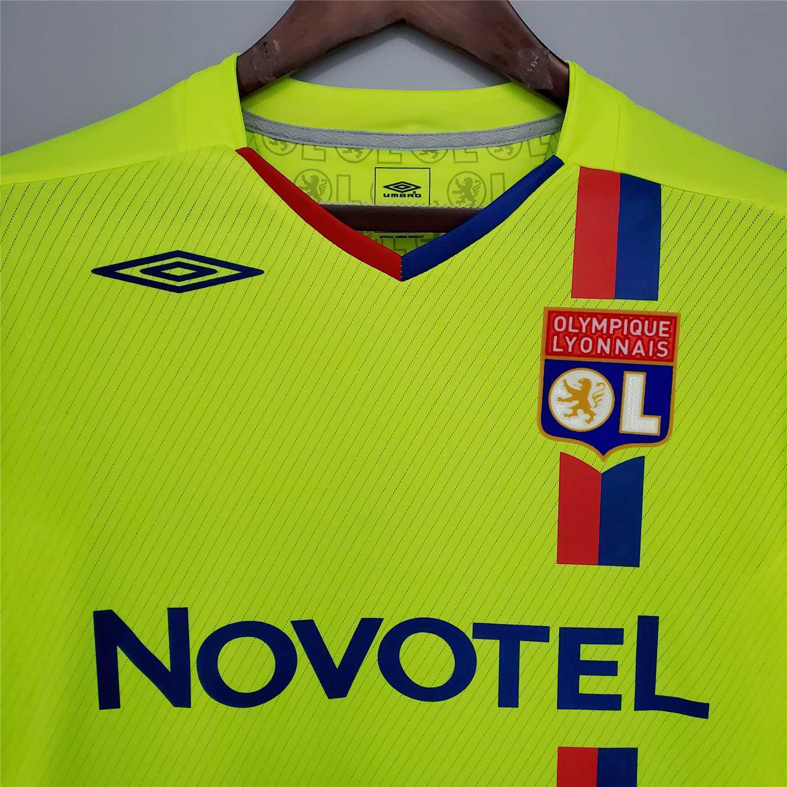 08-09 Lyon green third away with UCL and fonts 1