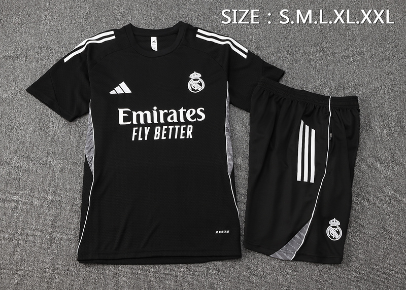 25-26 Real Madrid Black Training Soccer AAAAJersey Yupoo S-2XL 1