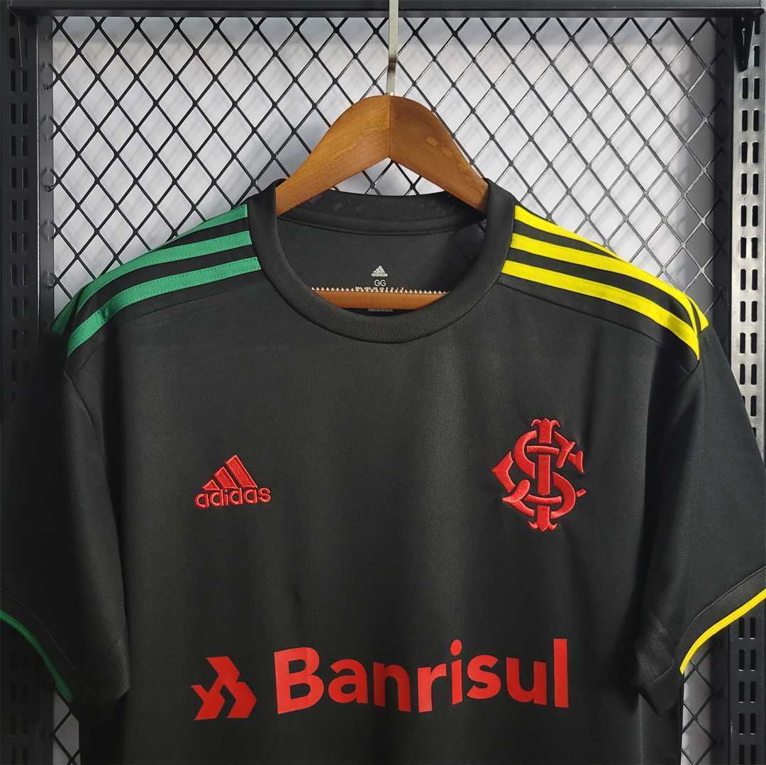 22-23 International third away 10