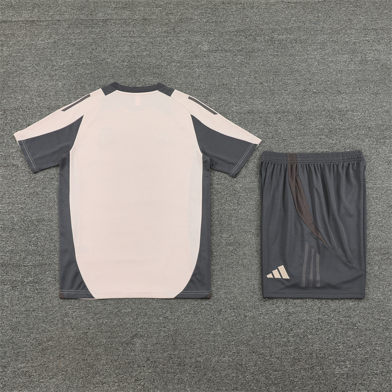 24-25 Real Madrid Training Soccer Jerseys Football Shirts 1