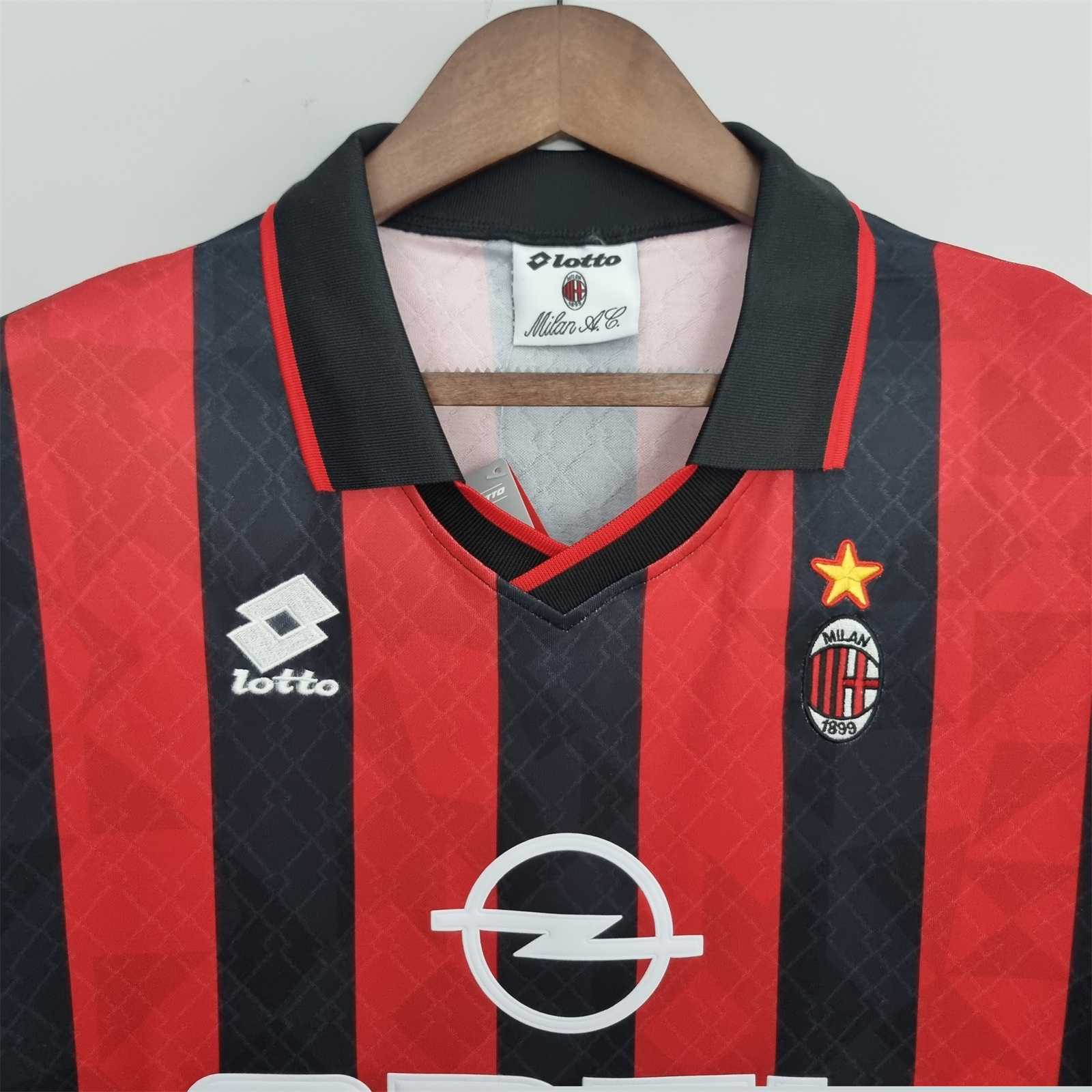 95-96 AC Milan home 3