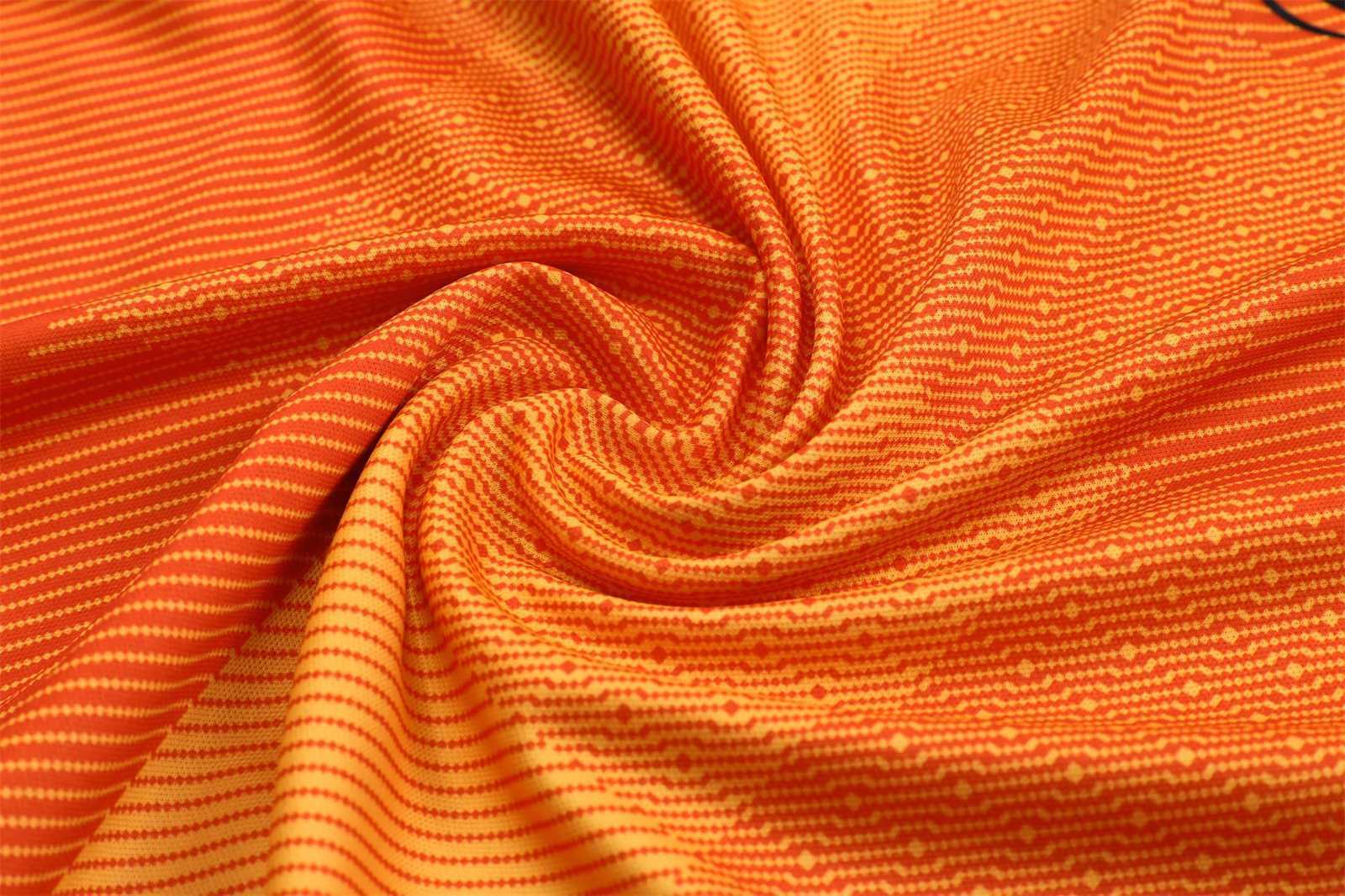 21-22 Barcelona orange goalkeeper 8