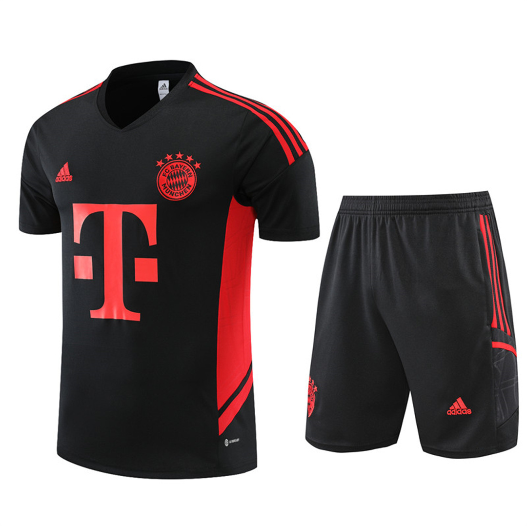 22-23 Bayern Training Kit Black