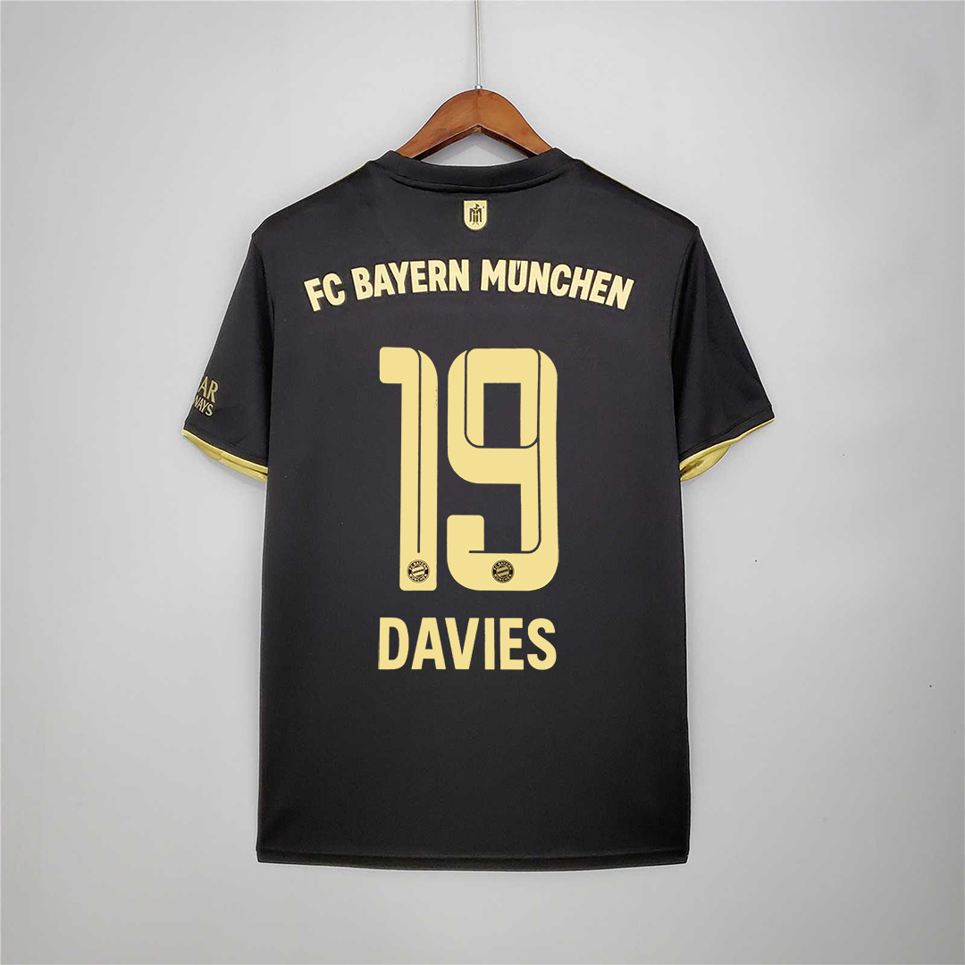 21-22 Bayern Munich away 1