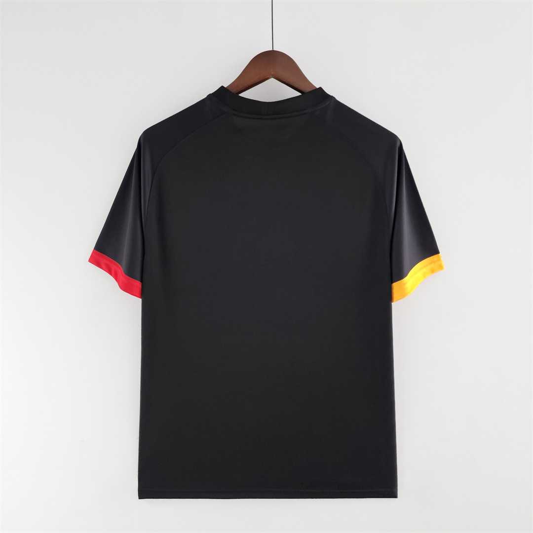 22-23 Galatasaray S.K. away 5