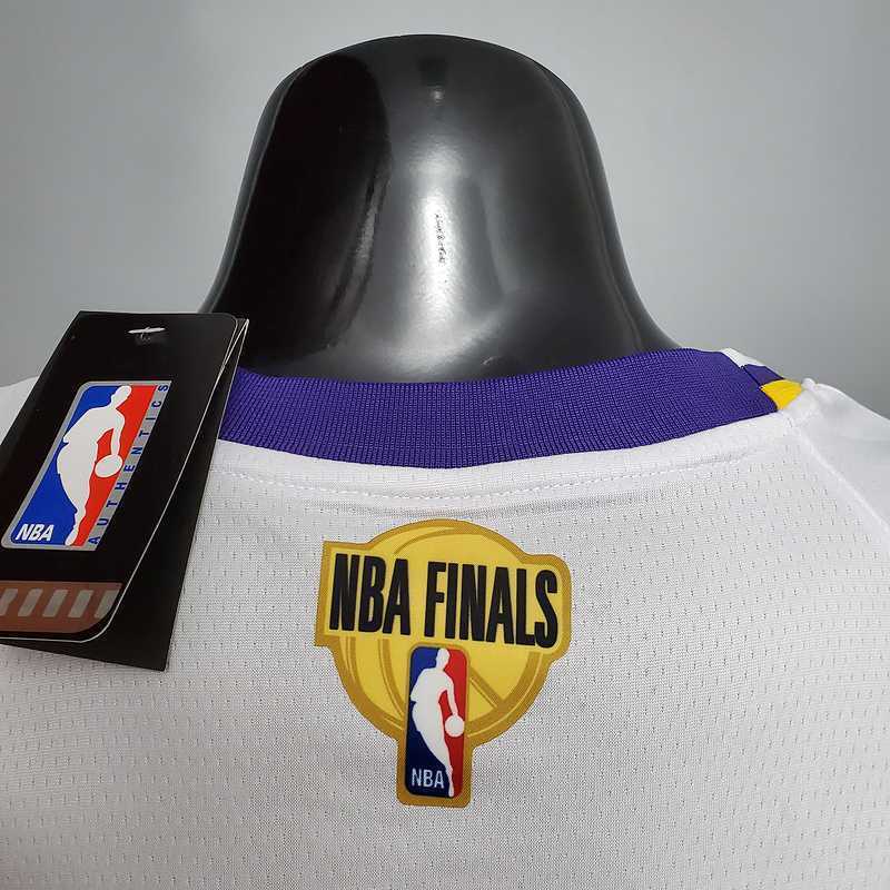 New James #23 Lakers Round neck white 1