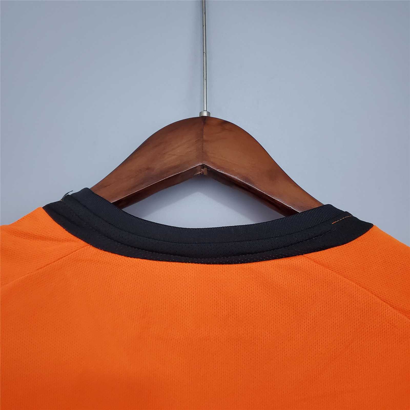 2002 Netherlands home orange 5
