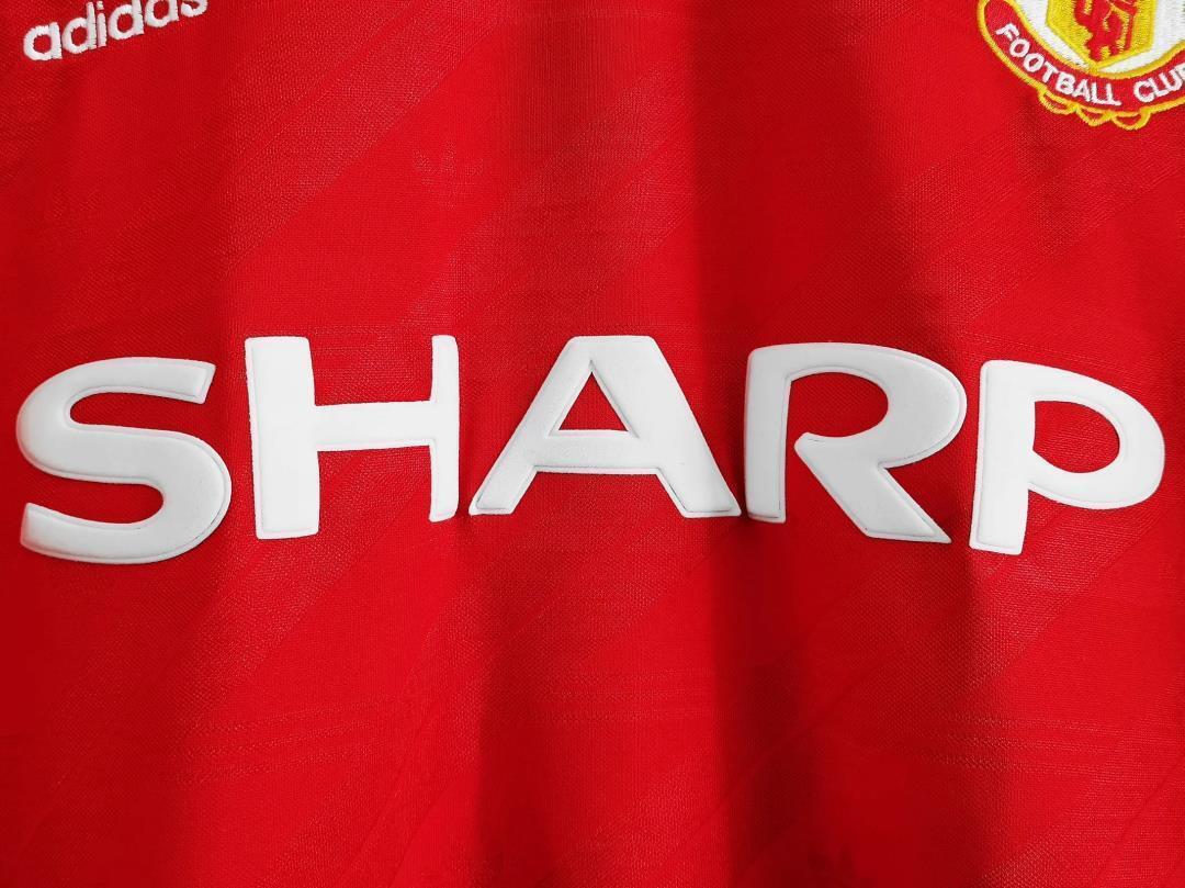 86-88 Manchester United home long sleeve 6