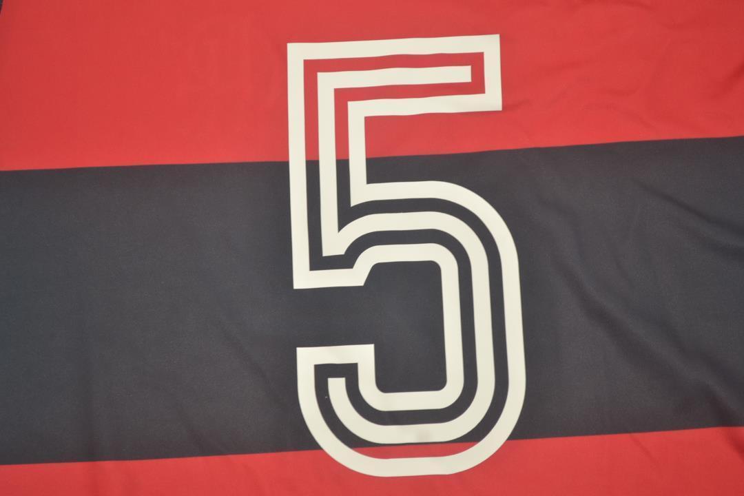 1990 Flamengo home red black 12