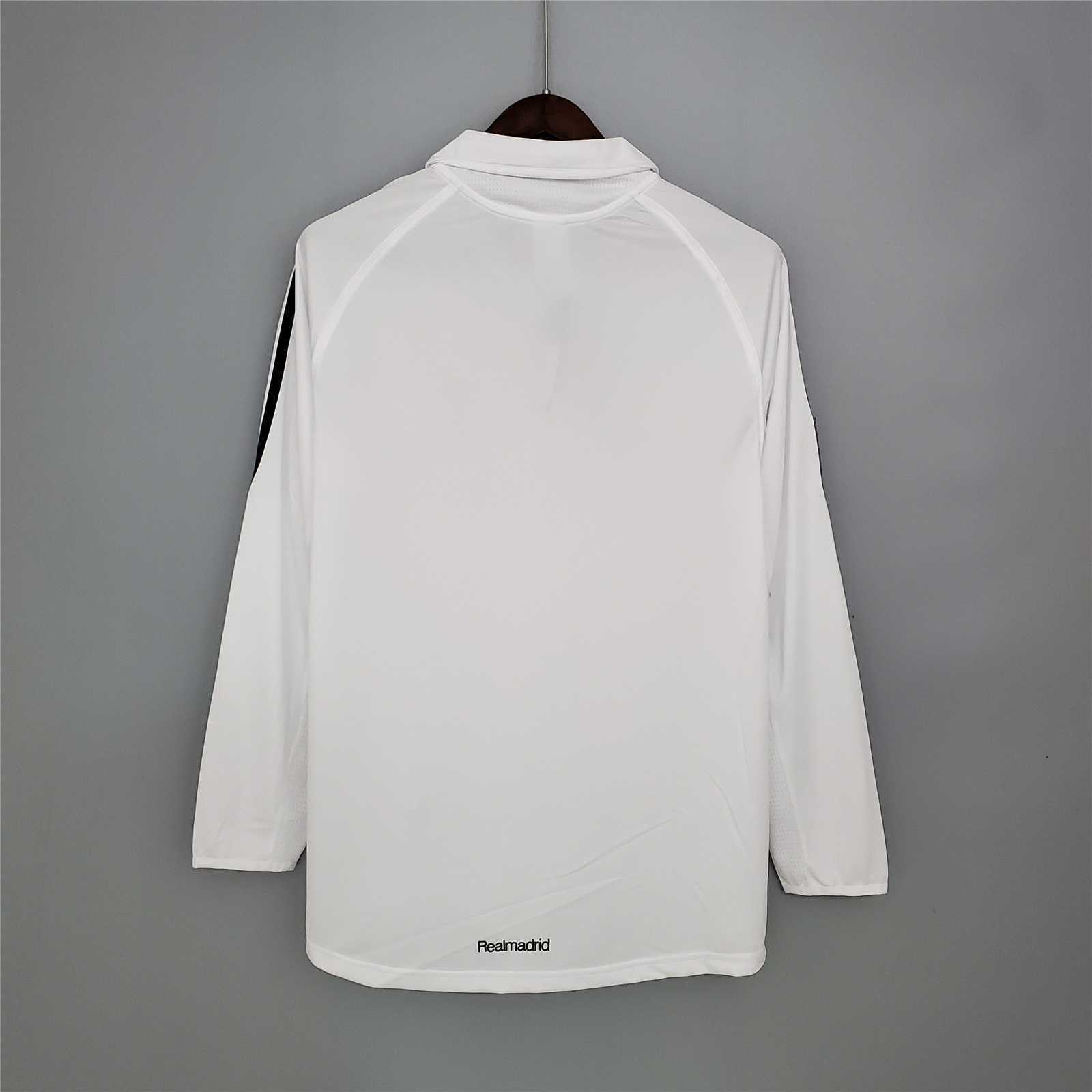 05-06 Real Madrid home long sleeve 4