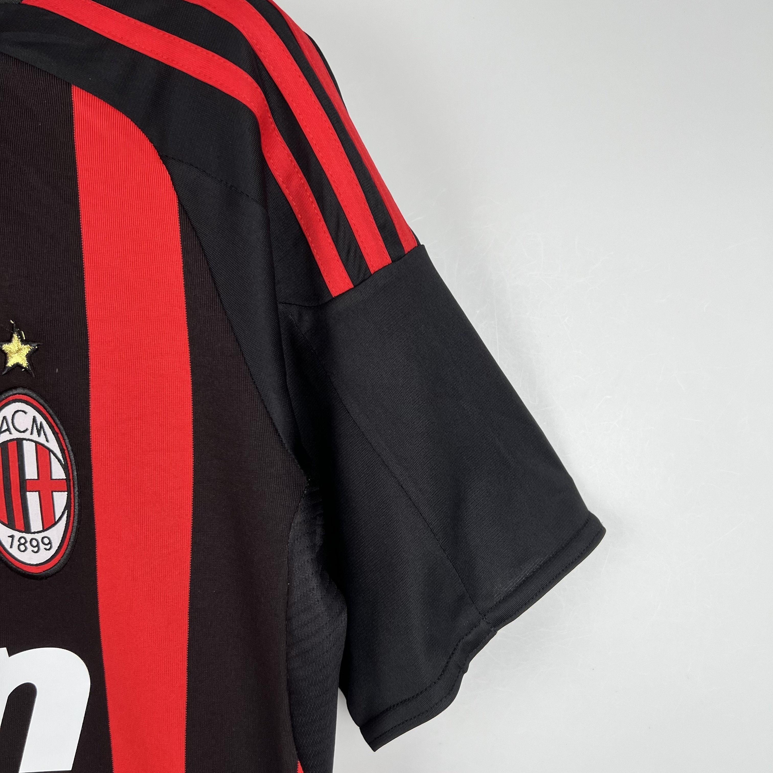 08-09 Retro AC Milan Home S-XXL 2