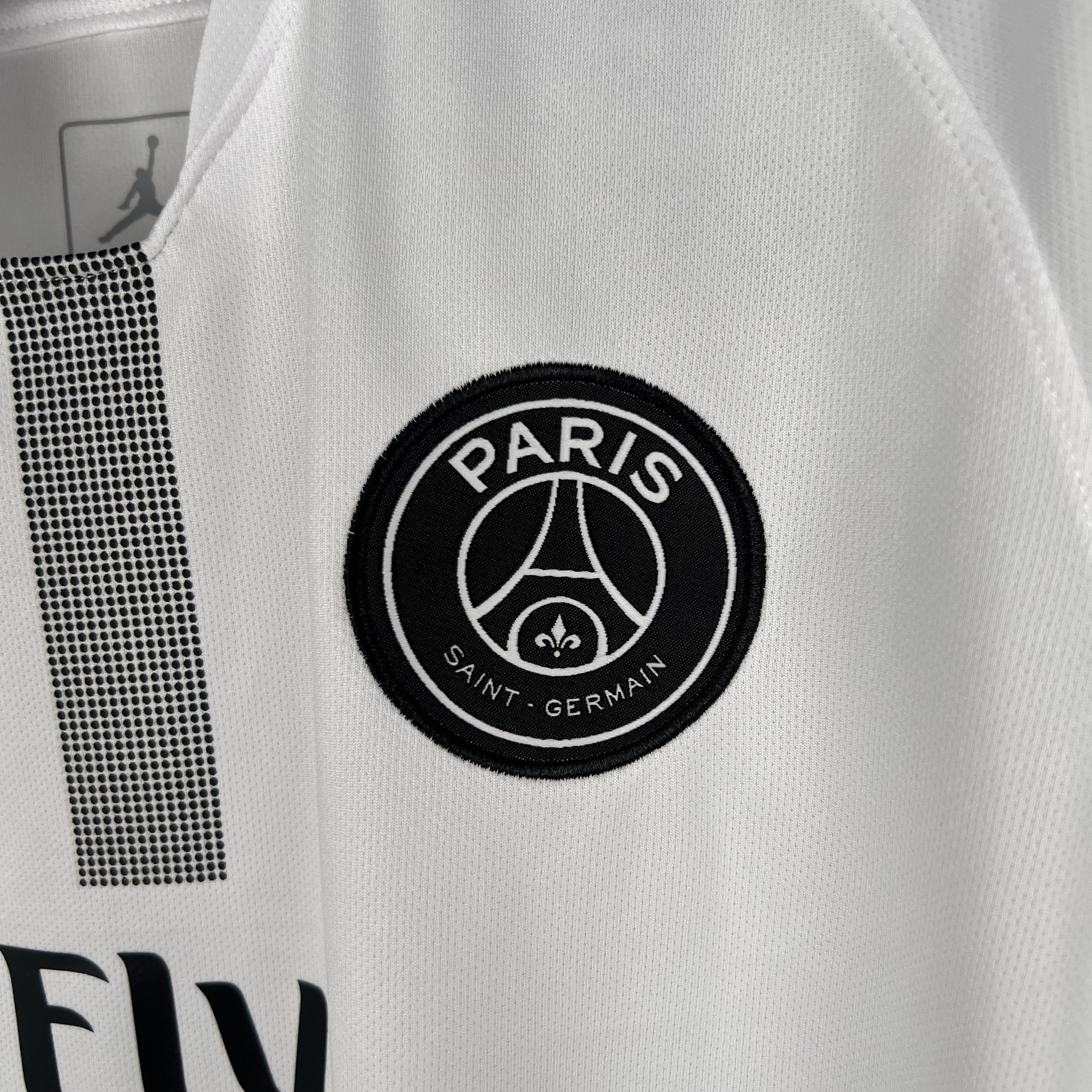 18-19 Retro PSG White S-XXL 1