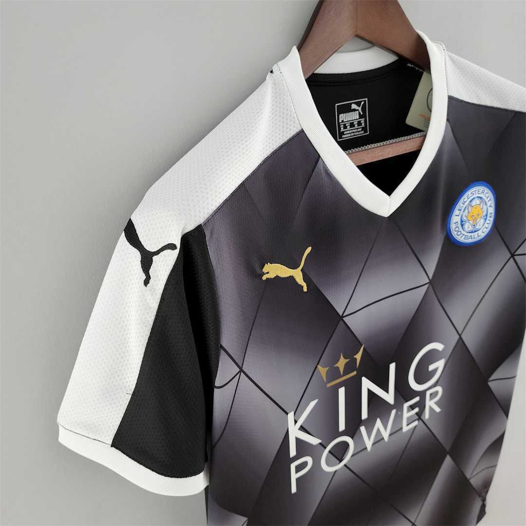 15-16 Leicester City away 8
