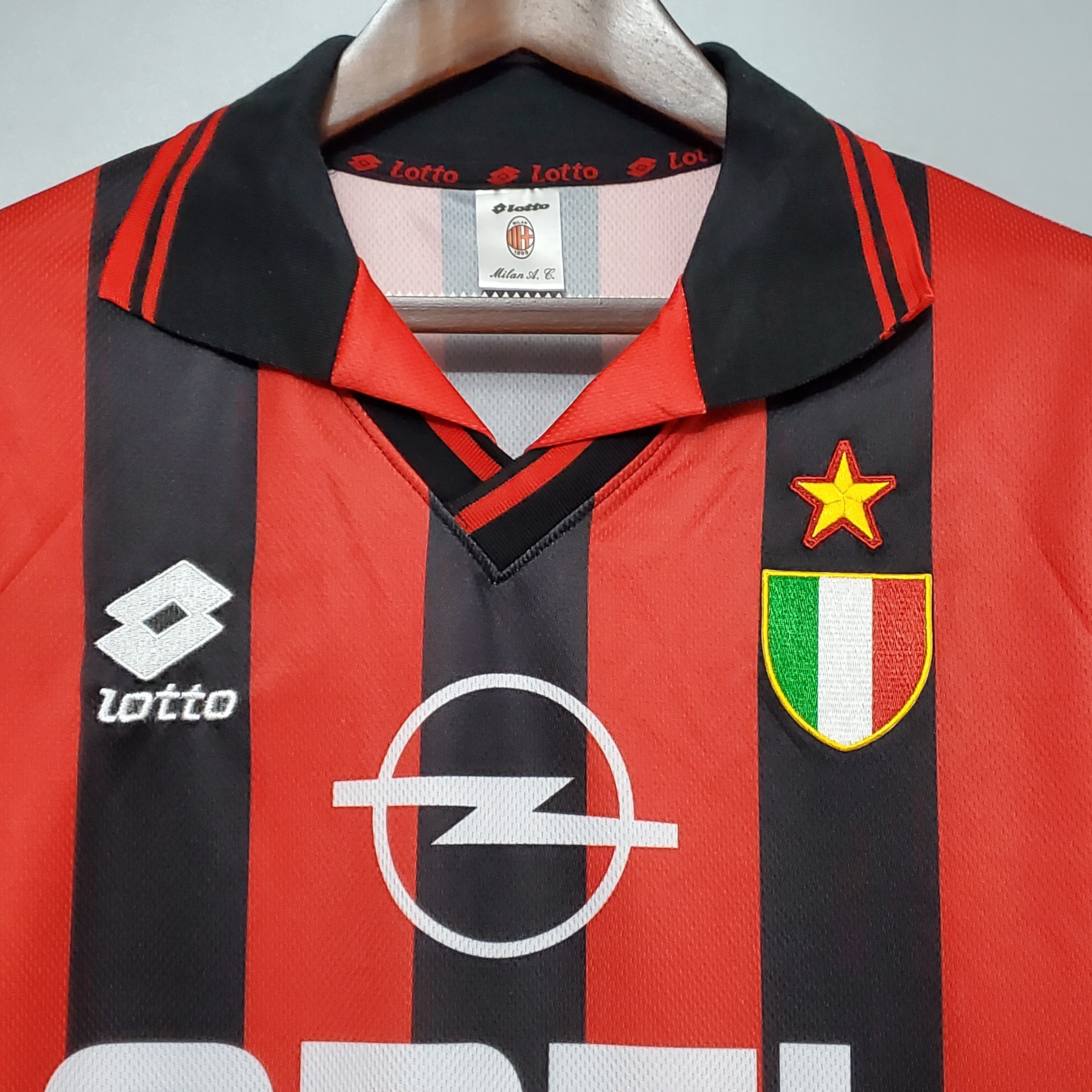 96-97 AC Milan home 7