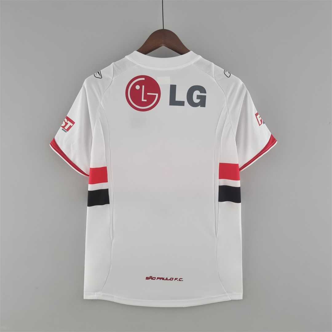 2006 Sao paulo home 9