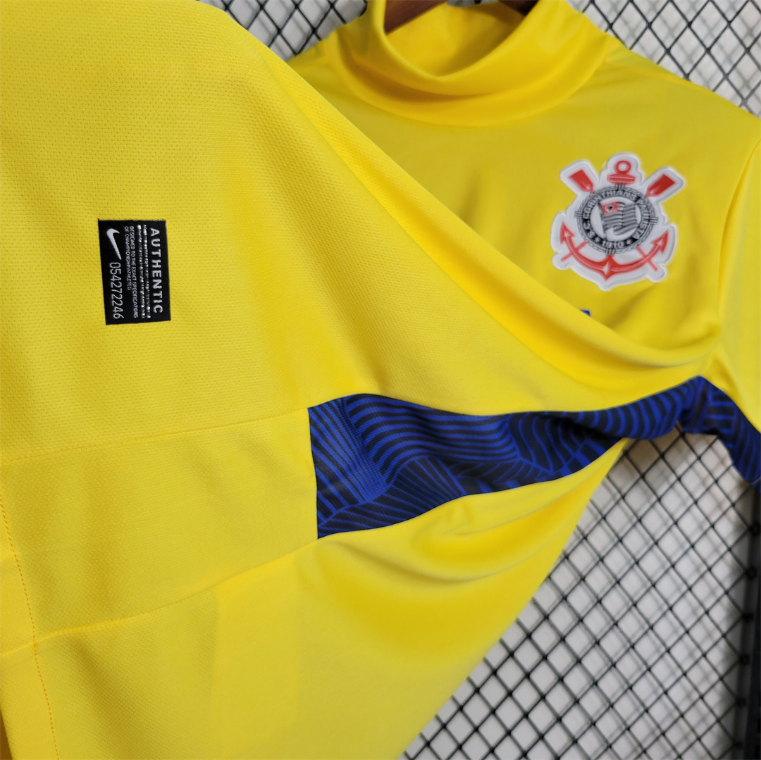 14-15 Corinthians goalkeeper 4