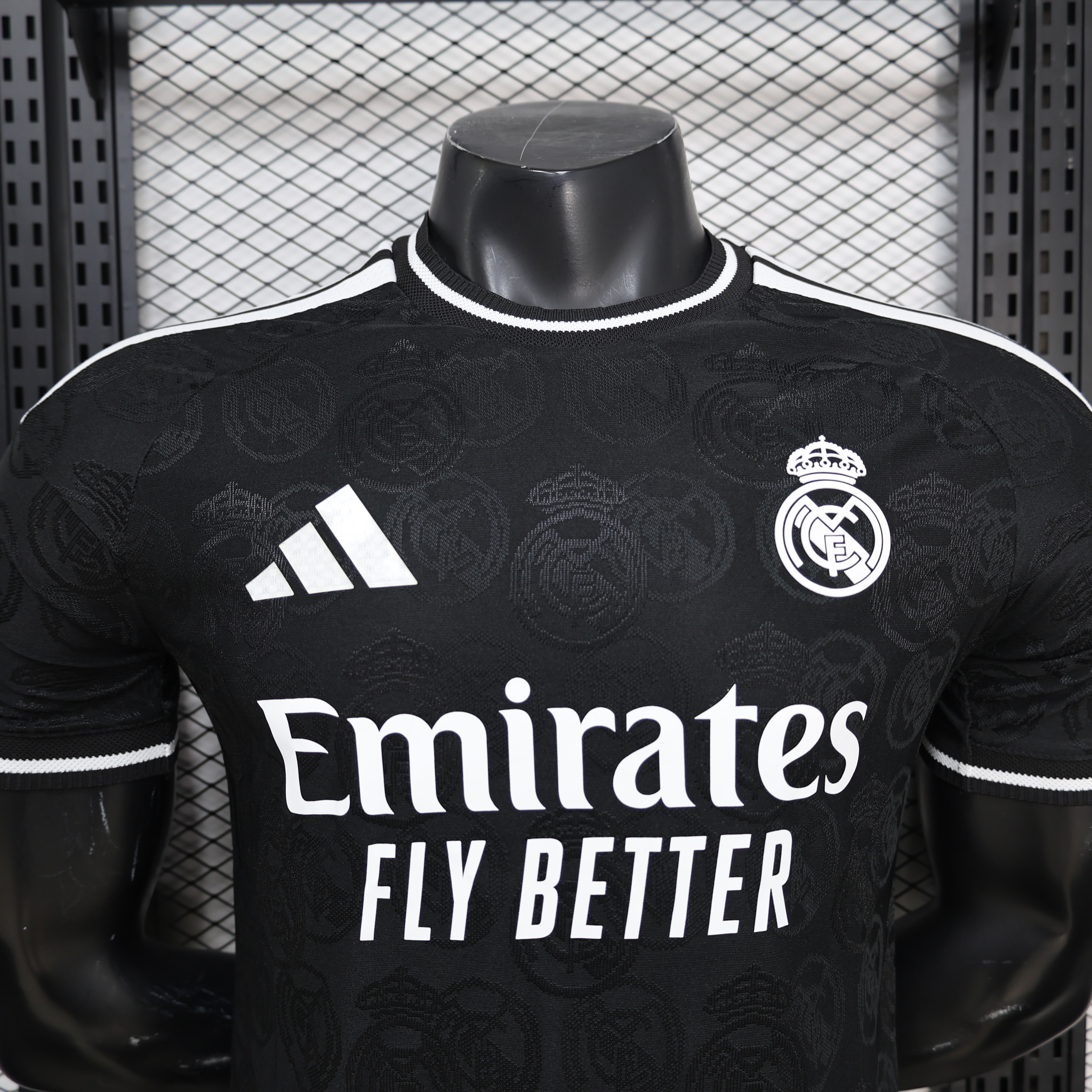 2026-27 Real Madrid Special Edition Football Shirt Player Edition AAAA Jersey Drop ship Yupoo 9