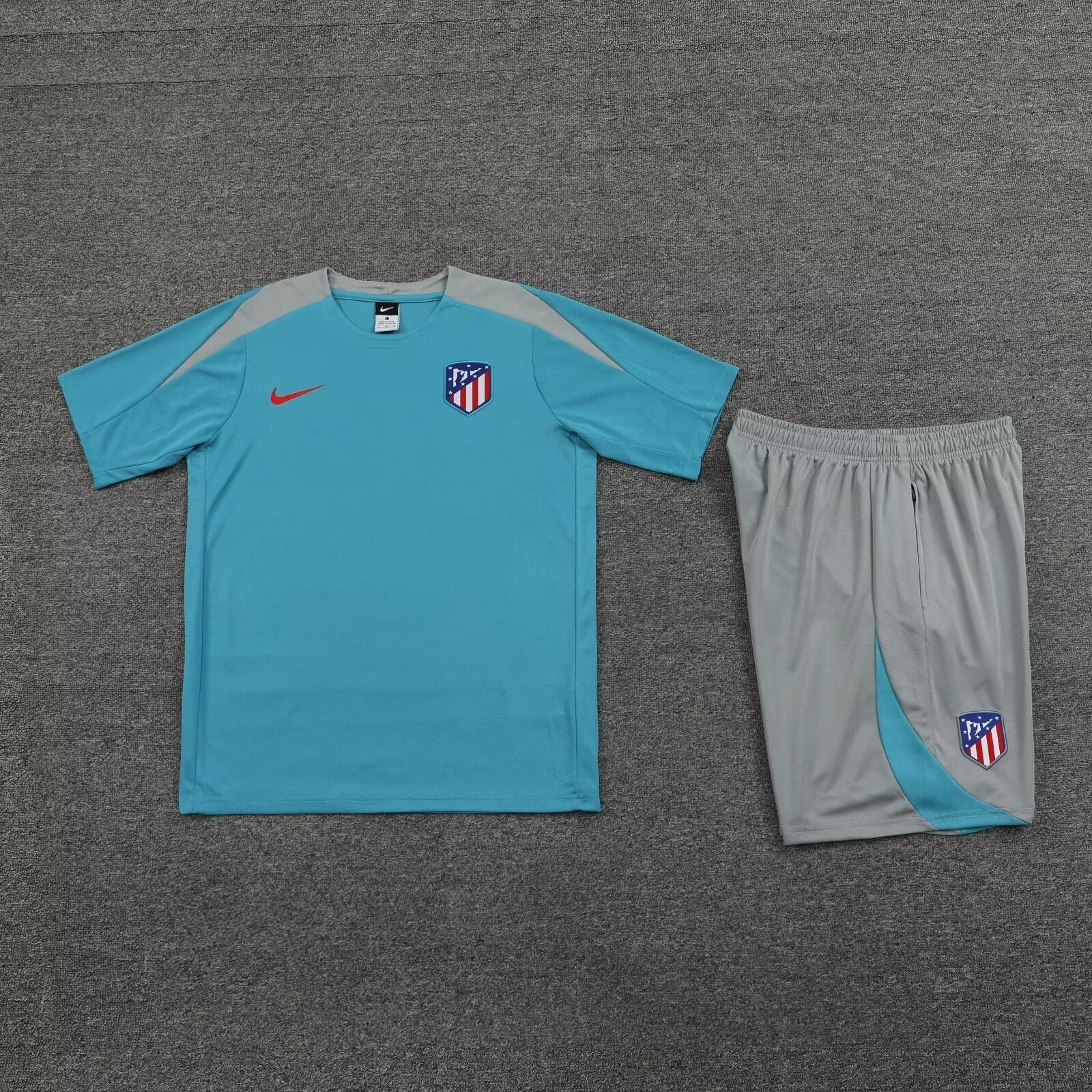 24-25 Atletico Madrid Training Soccer Jerseys Football Shirts 2
