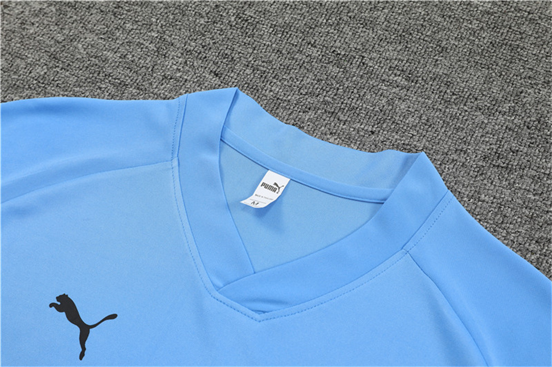 22-23 Marseille training suit blue 9