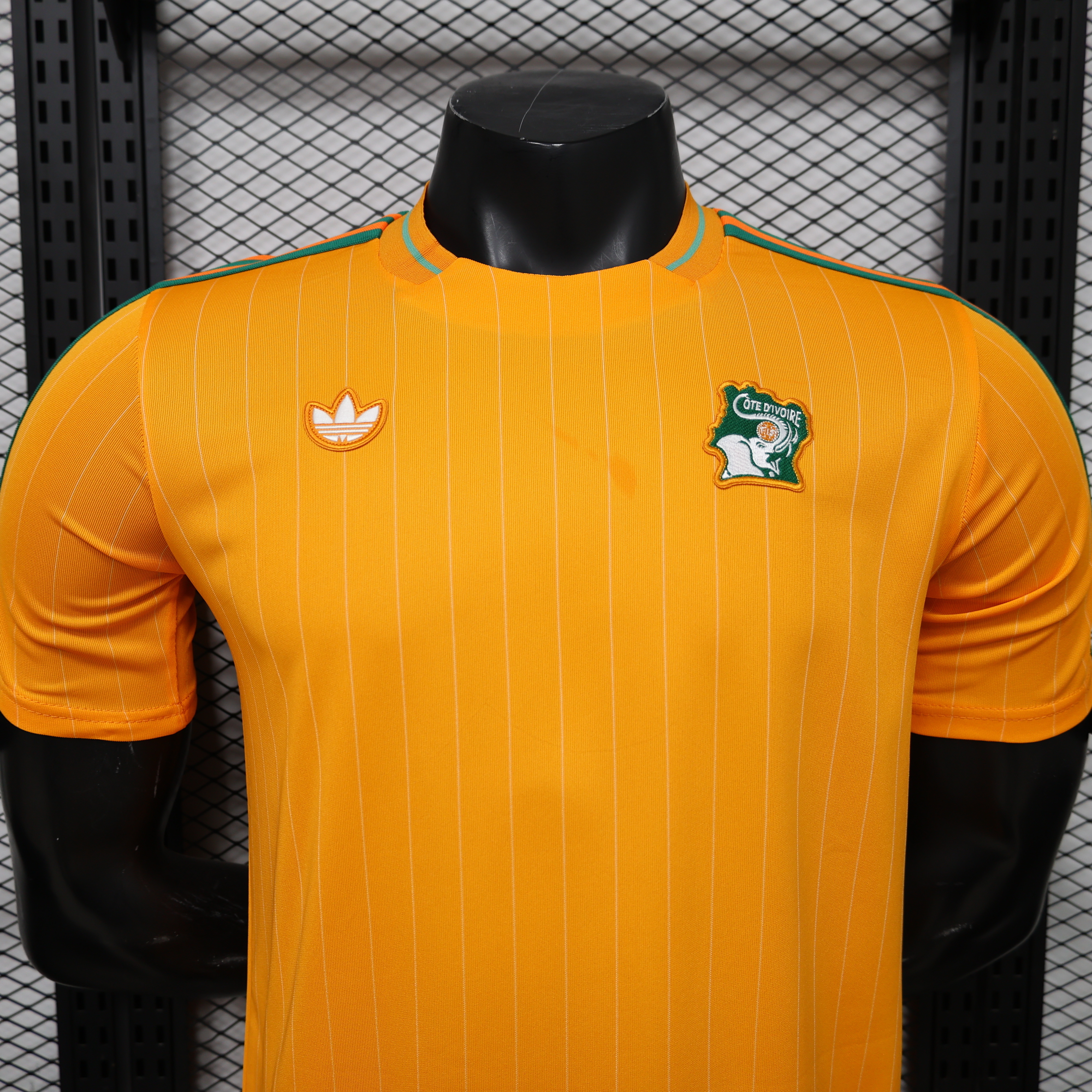 2026 World Cup Ivory Coast retro football jersey casual style AAAA Jersey Drop ship Yupoo 1