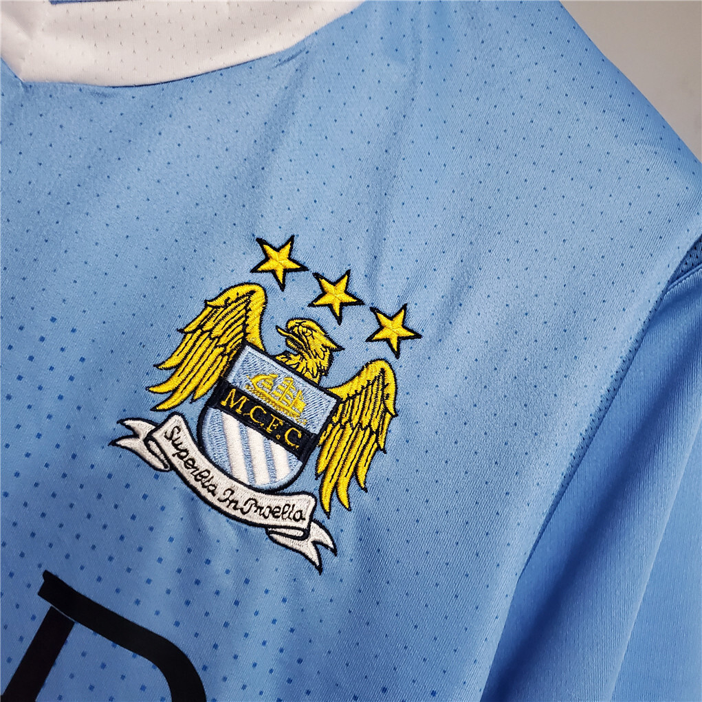 11-12 Manchester City home 4