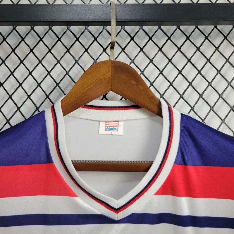 1982 England Home Retro Kit Vintage Shirt Football AAAAJersey Supplier 2