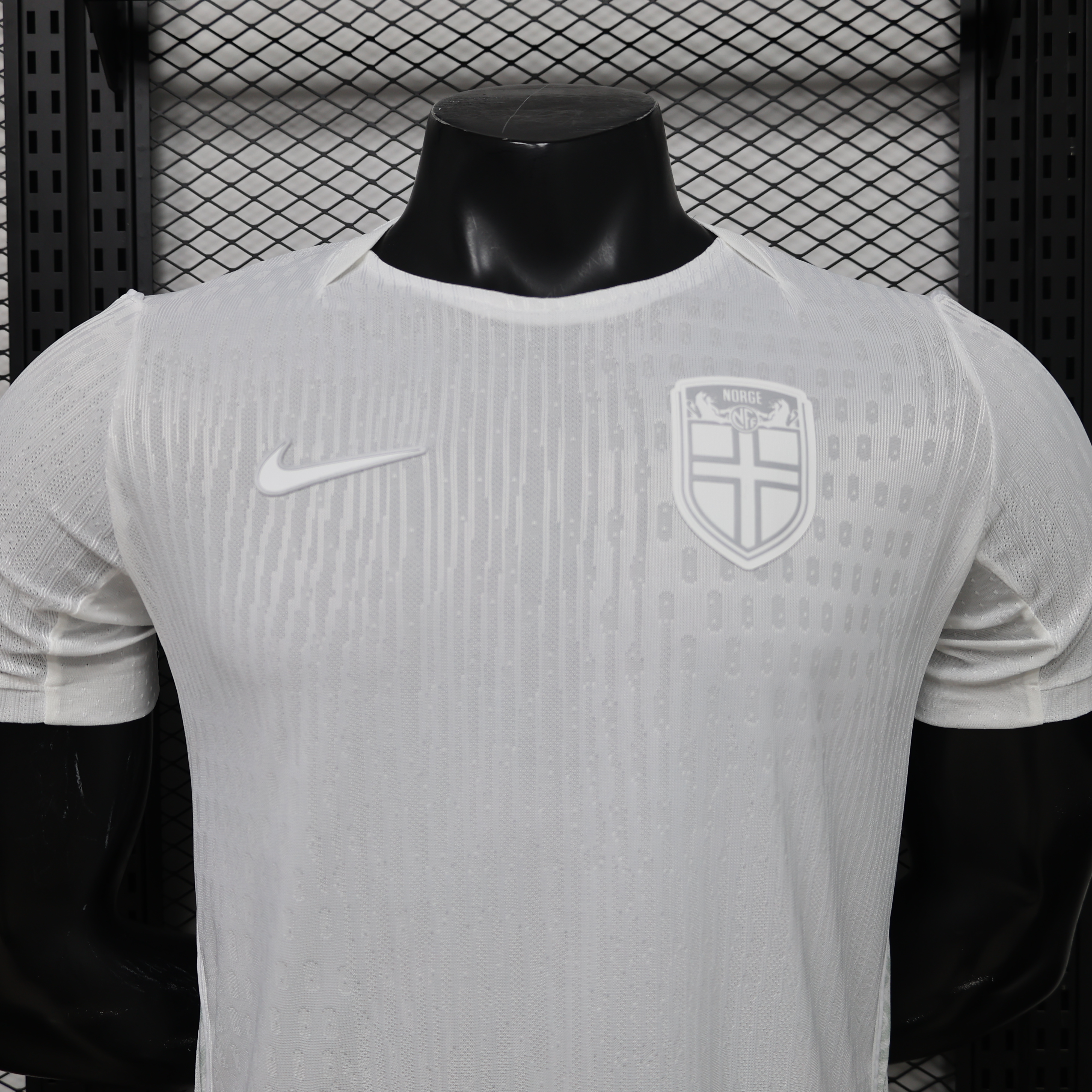 World Cup FIFA 2026 Norway Third Mens Kit Soccer Player Version T-Shirt AAAAJersey Supply Yupoo 10 3