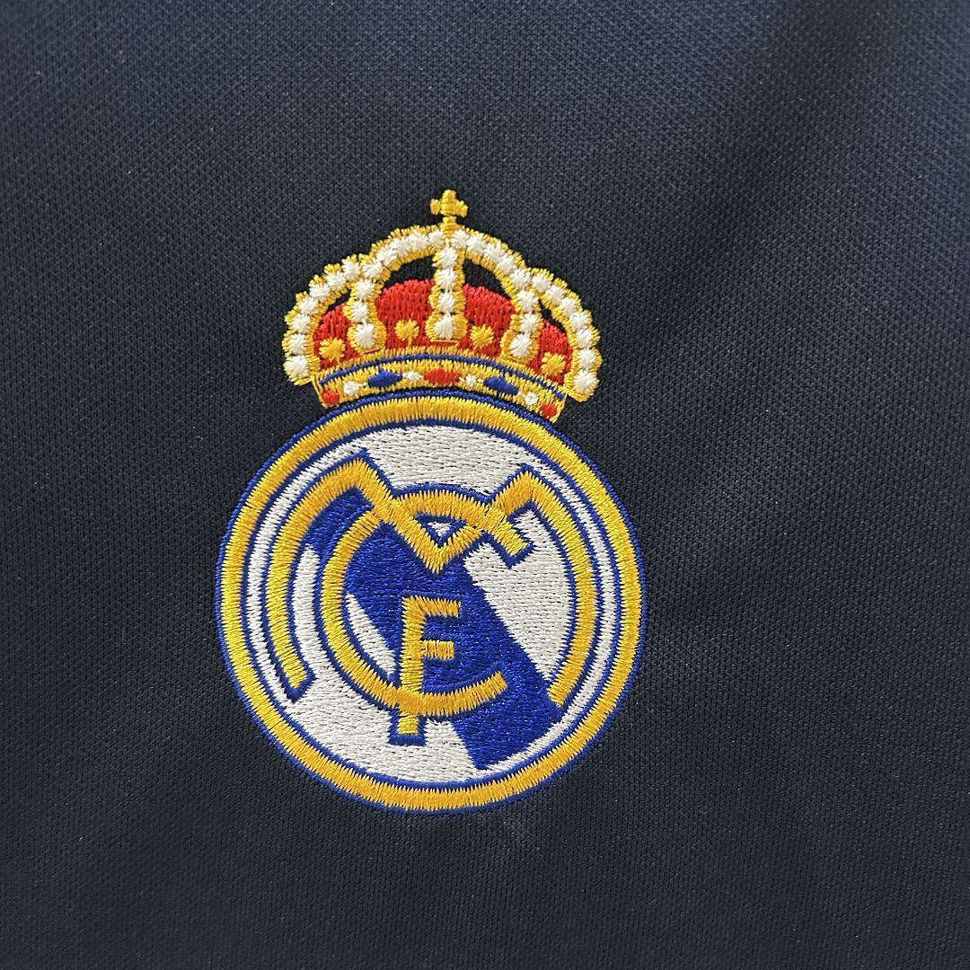 03-04 Real Madrid Away Retro Kit Vintage Shirt AAAAJersey Dropship Yupoo 4