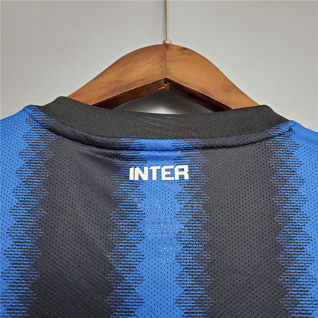 10-11 Inter Milan home long-sleeved 7