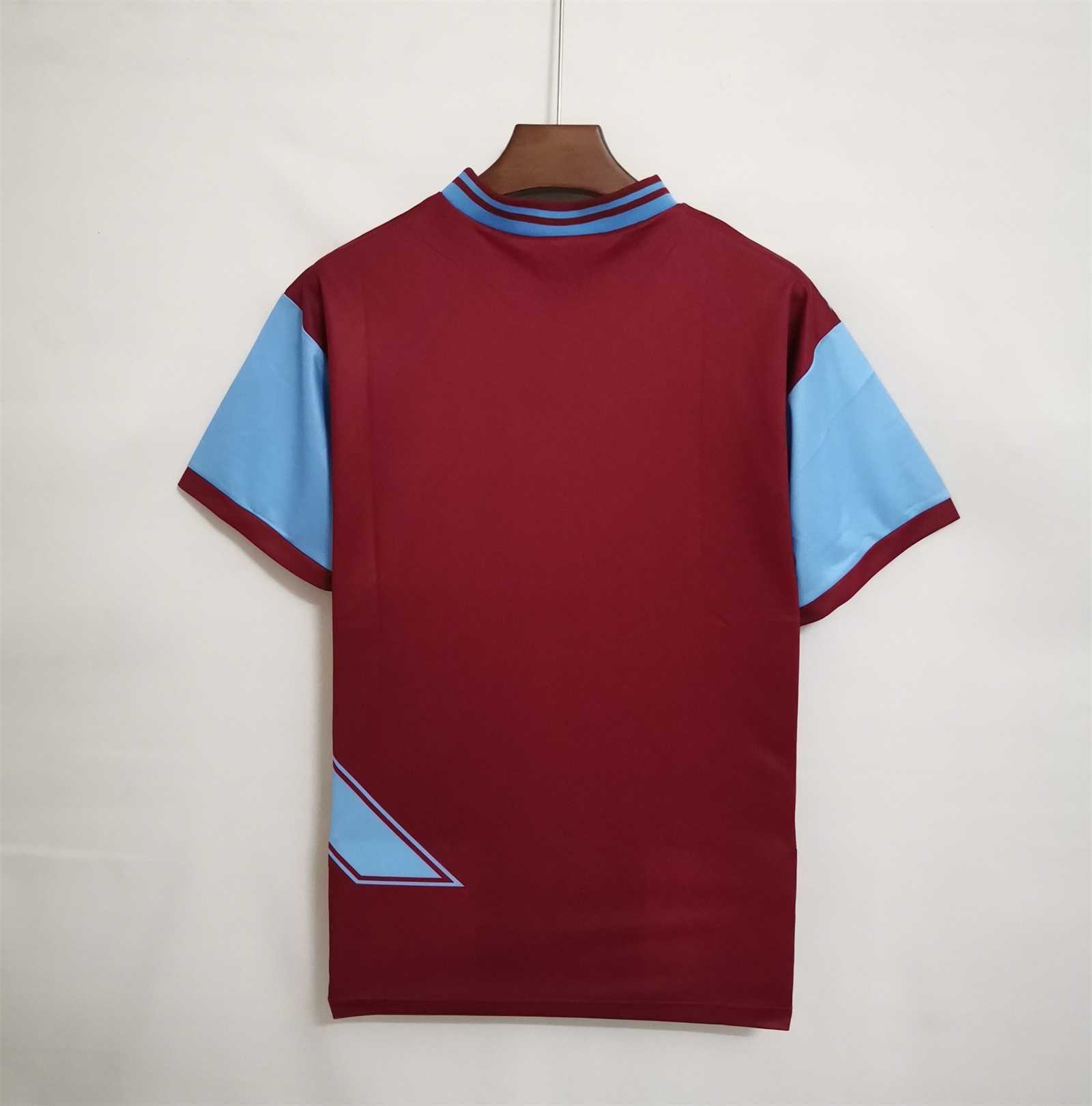 93-95 West ham home with patch and fonts 7