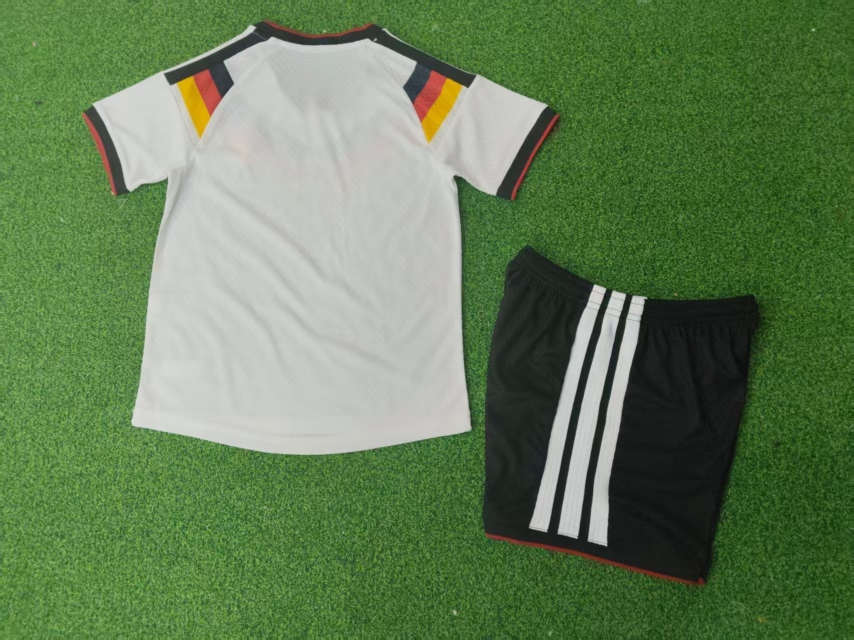 2026 World Cup Germany Home Kids Kit Soccer Player Version Youth Apparels AAAAJersey Supply Yup 1