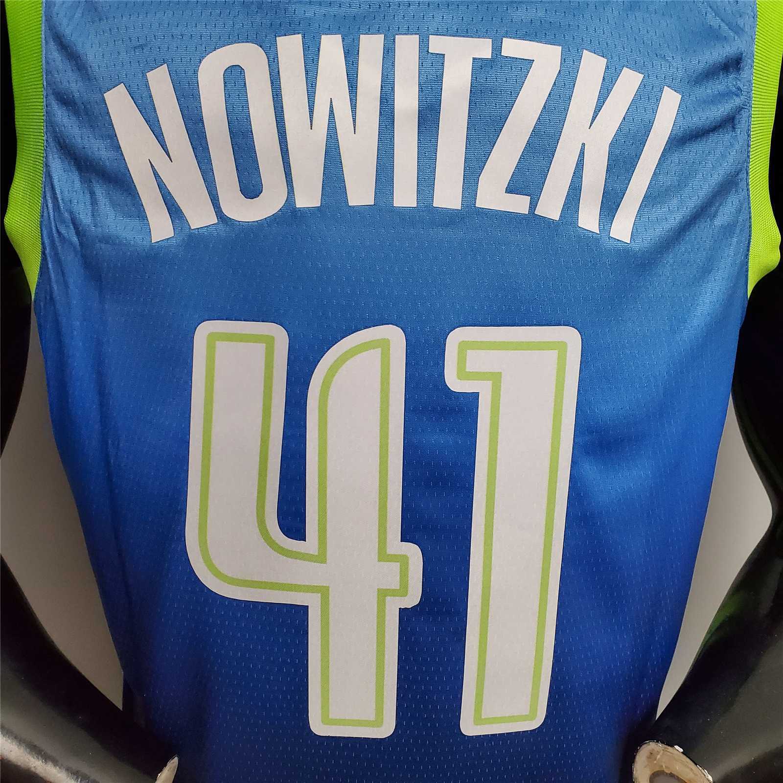 Nowitzki #41 Dallas Mavericks blue idol 7