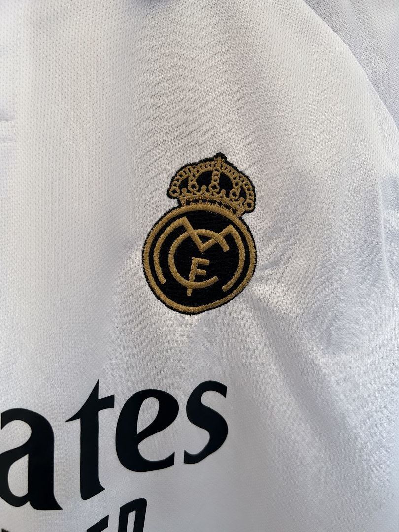 25-26 Real Madrid White Dragon Special Edition Shirt Football Tee AAAAJersey Supply Yupoo 4