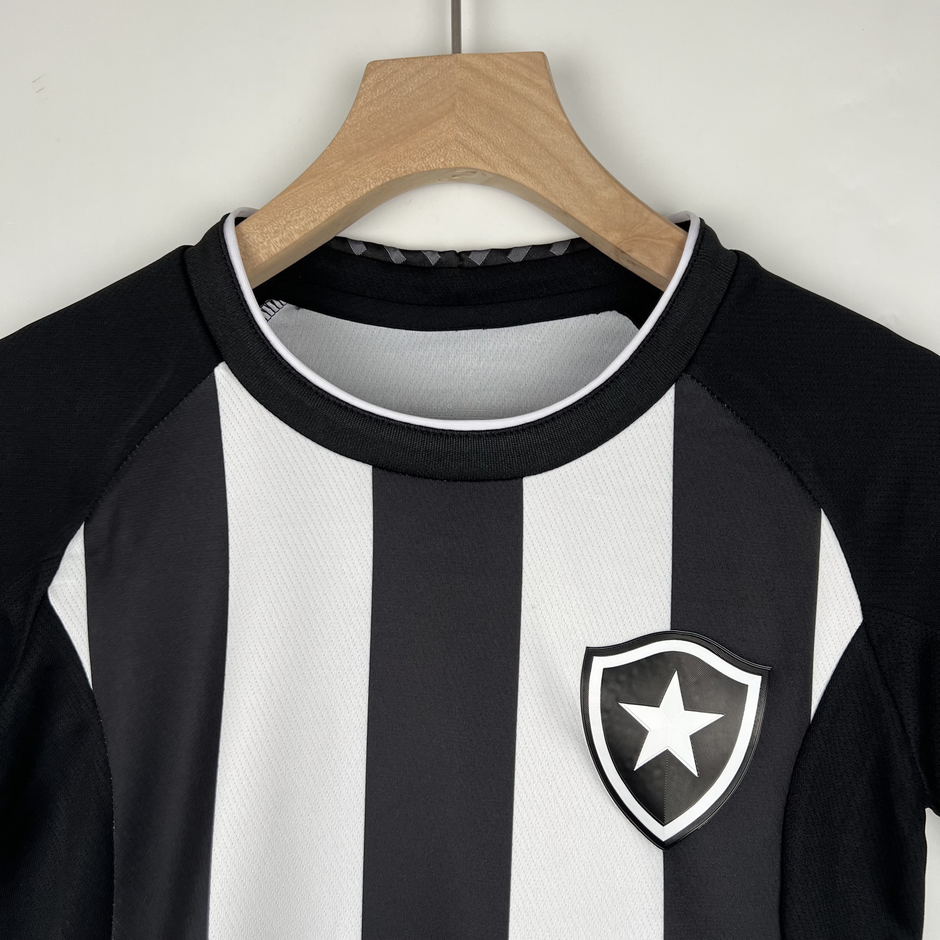 23-24 Kids Botafogo home size 16-28 4