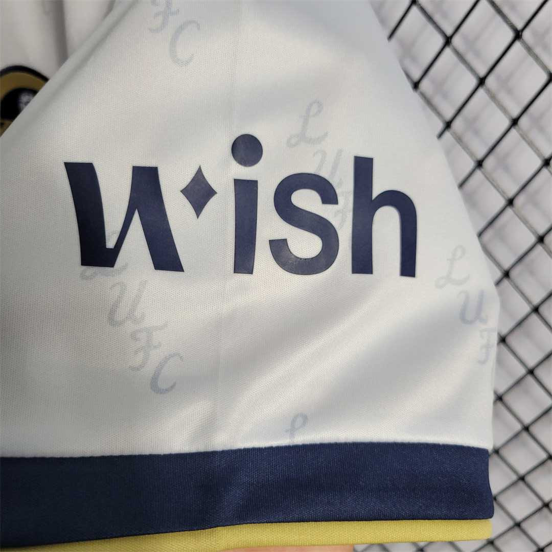 22-23 Leeds United home 3