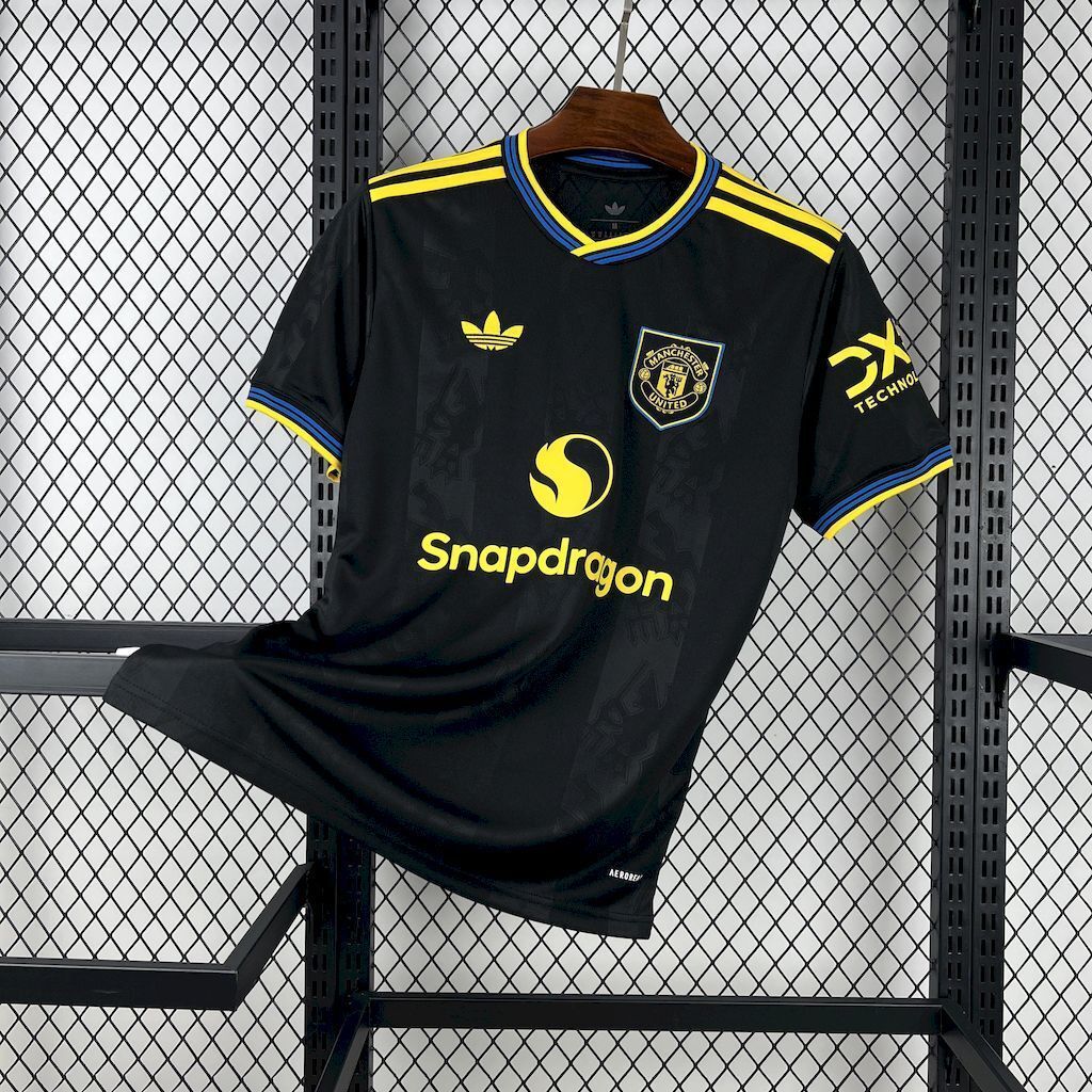 25-26 Manchester United Third Kit Football Apparels Soccer AAAAJersey Yupoo