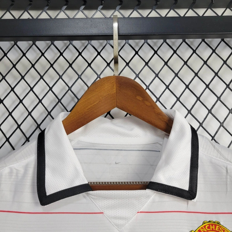 04-06 Manchester United Away Retro Kit Vintage Shirt Soccer AAAAJersey Yupoo 2