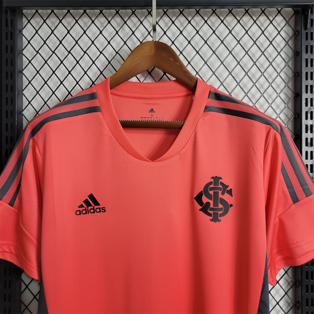 22-23 International training server red 9