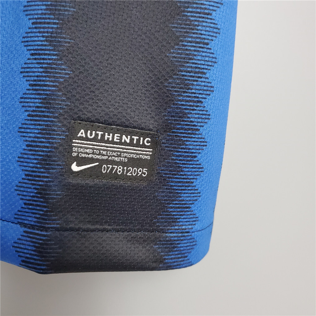 10-11 Inter Milan home 6