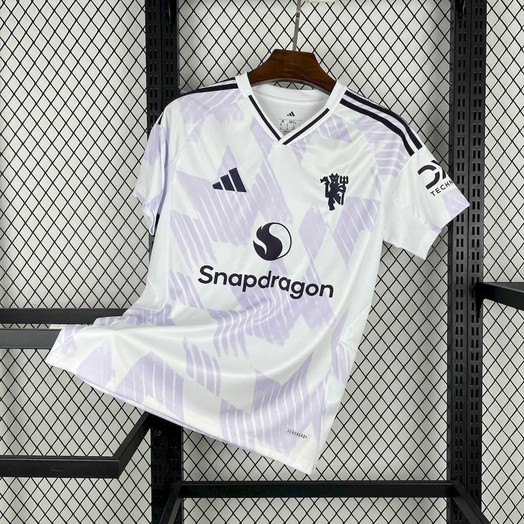 25-26 Manchester United Away Kit Football T-Shirt AAAAJersey Supply Yupoo