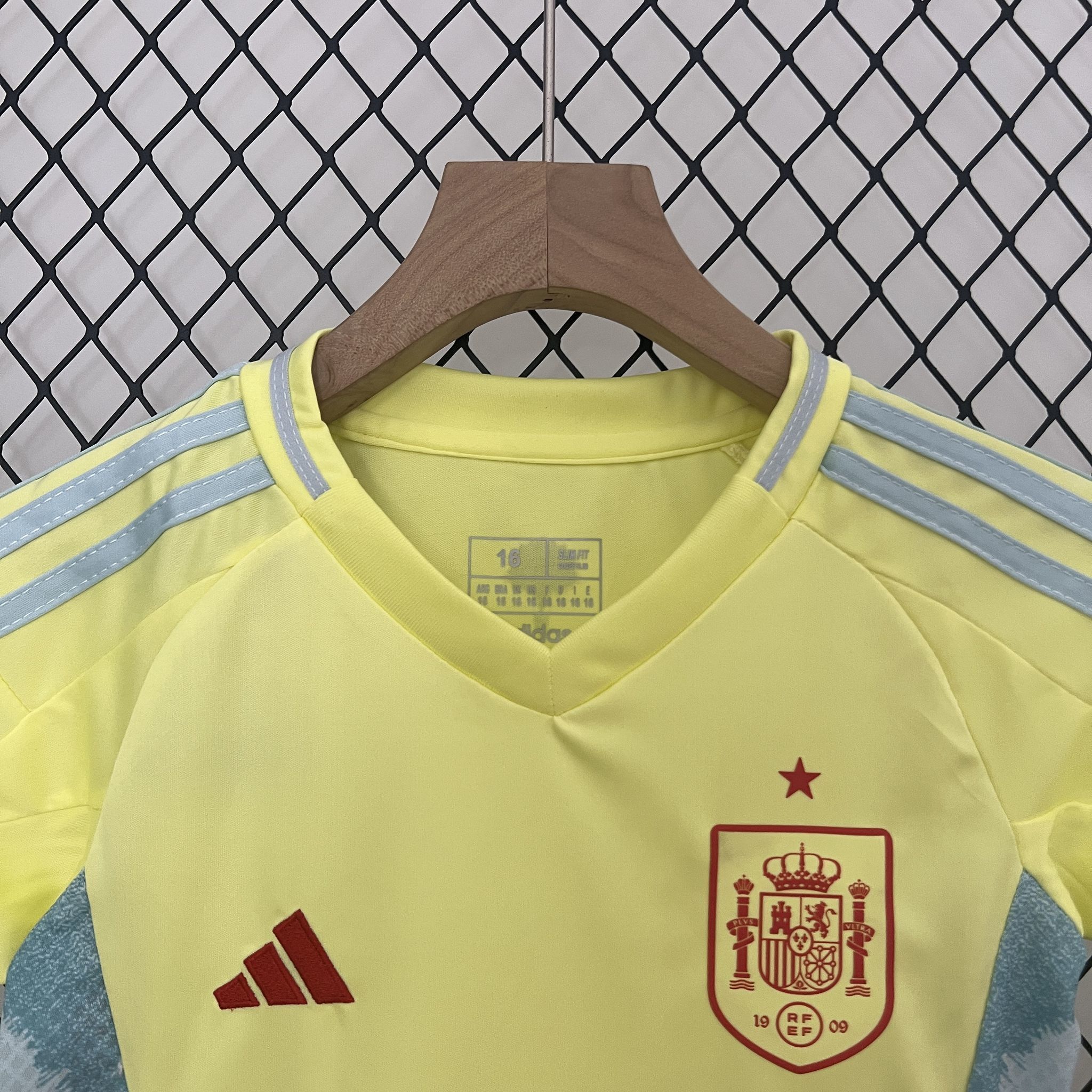 2024 Spain Away Kids Soccer Jerseys Yupoo Football AAAAJersey Yupoo 7
