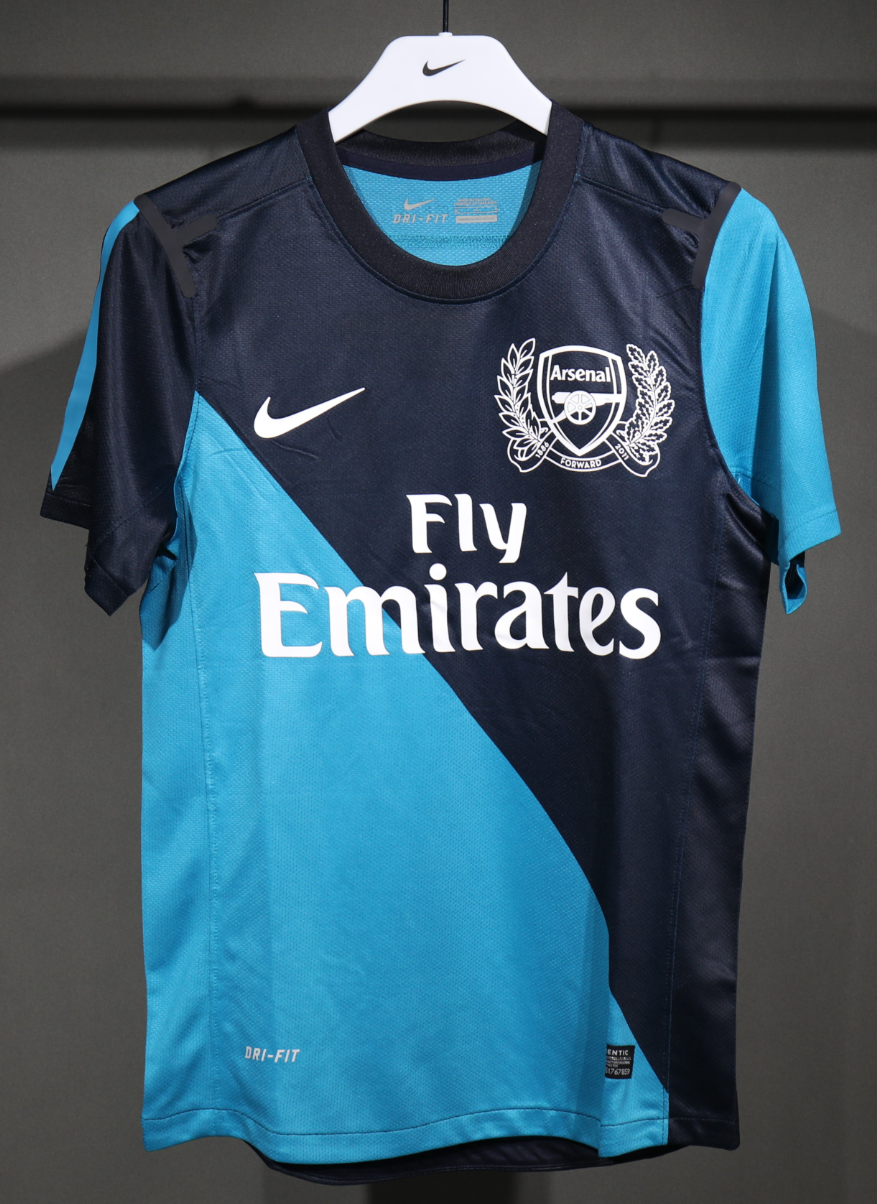 11-12 Arsenal Away Retro Kit Vintage Player Version Sino Shirt AAAAJersey Supply Yupoo 5