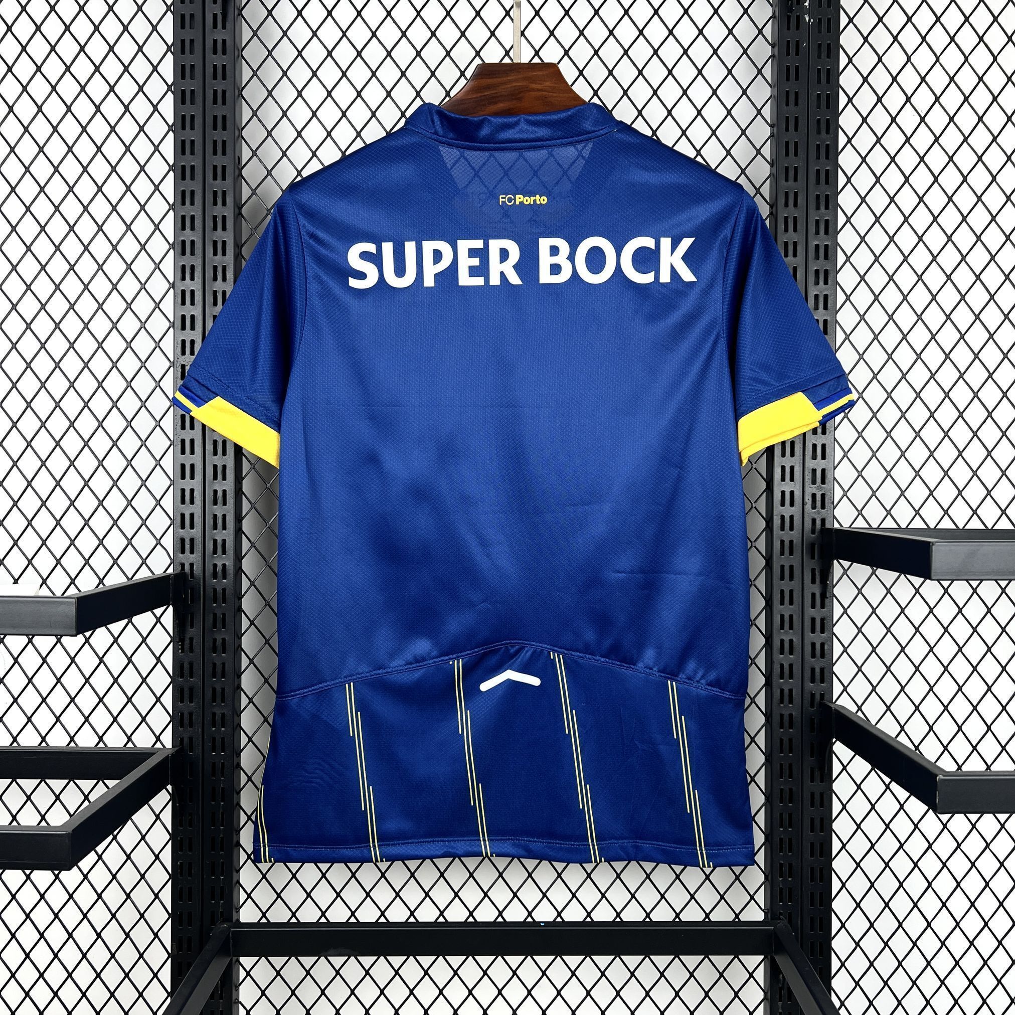 25-26 Porto Fourth Kit T-Shirt Football Uniform AAAAJersey Supply Yupoo 3